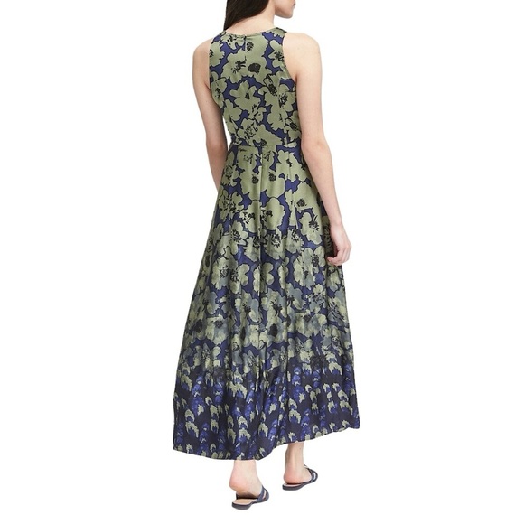 BANANA REPUBLIC Silky Floral Contrast Stitch Maxi Dress - Picture 12 of 14